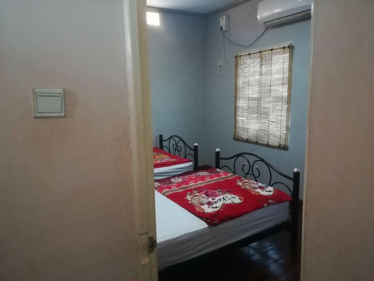 Lux Pillow Hostel Nyoungoo Exterior foto